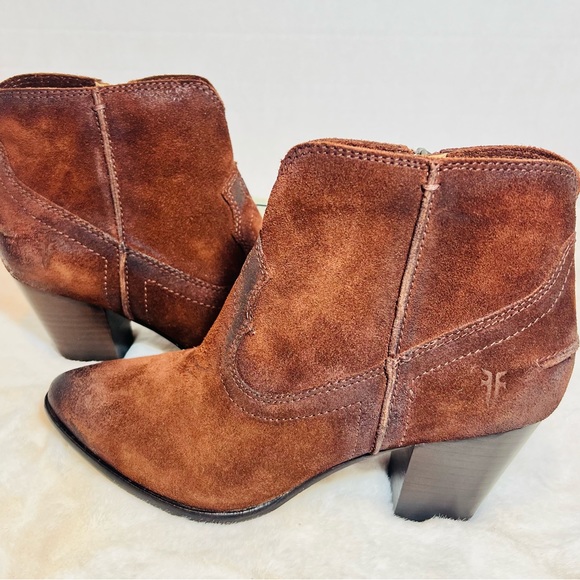 Frye Reed Women’s Suede Western Ankle Boots, Dark Brown, Size 7.5 - Picture 8 of 16